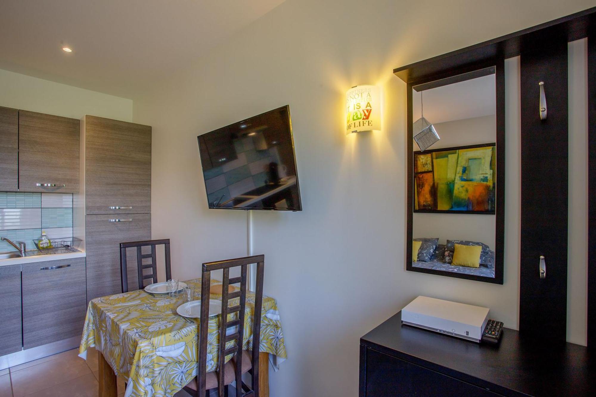 Le Nivolet - Studio Vue Montagne Chambery Exterior photo